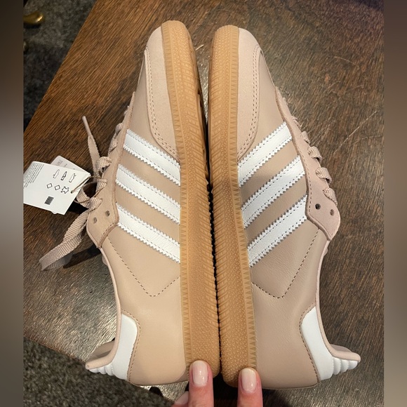 NWT Adidas Sambas - Picture 5 of 7